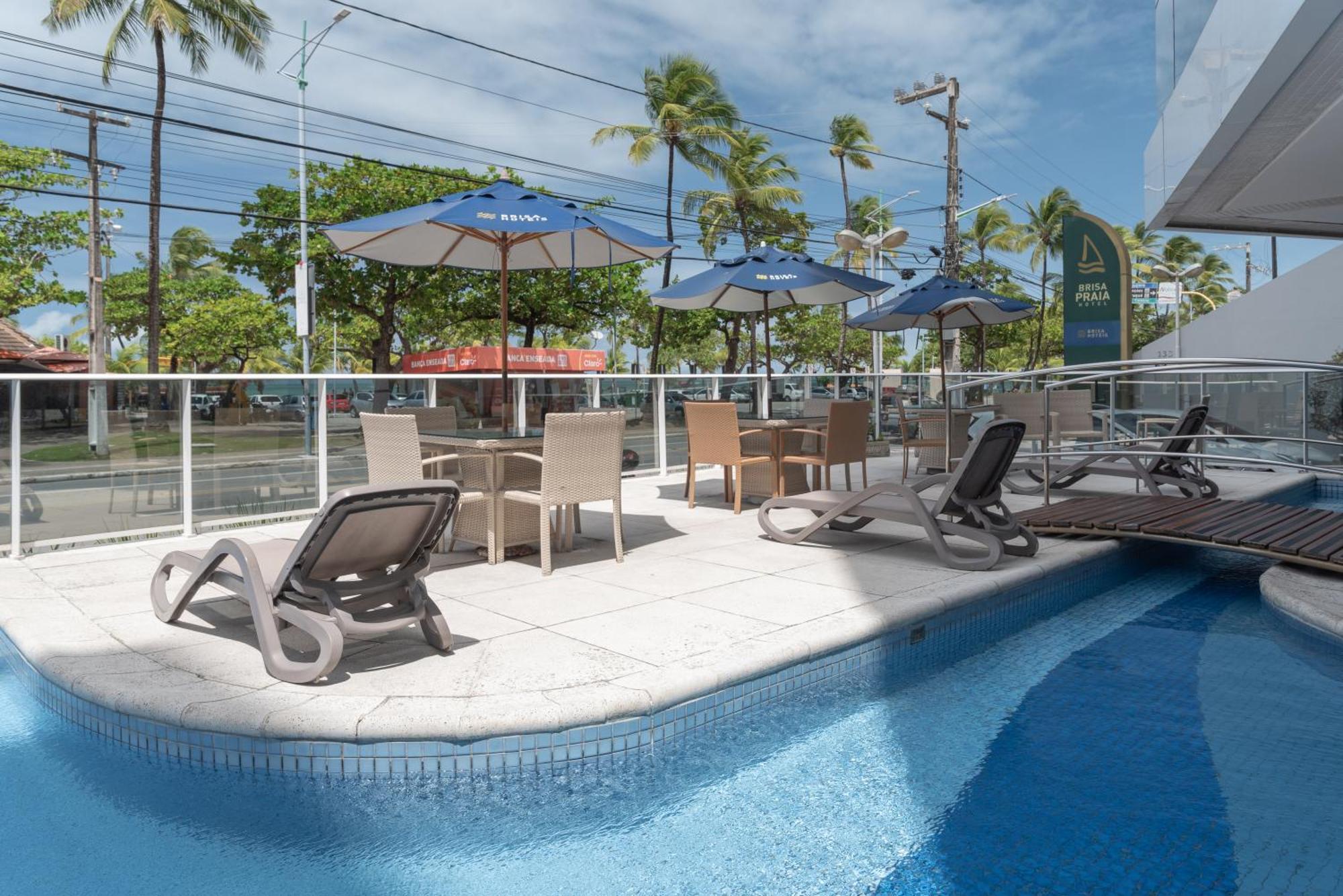 Hotel Brisa Praia Pajucara Масейо Экстерьер фото